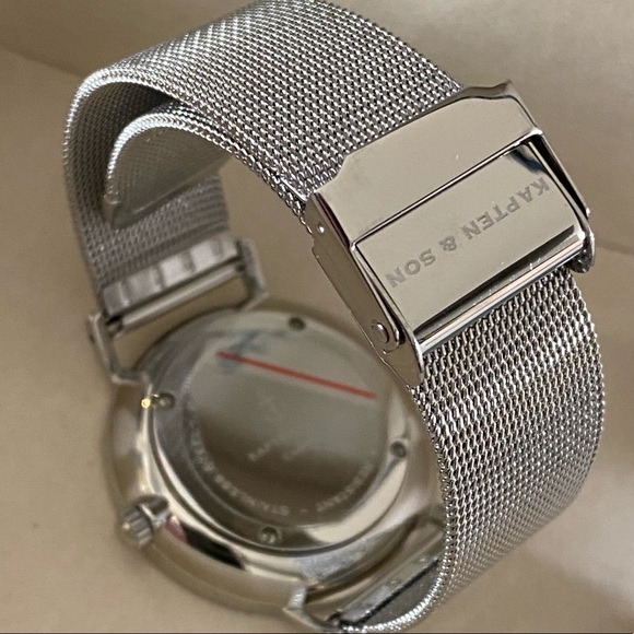 Kapten & Son Campina Silver Black Mesh Watch - Picture 3 of 4